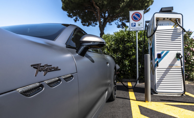 Maserati ya comercializa los primeros modelos de su gama eléctrica 