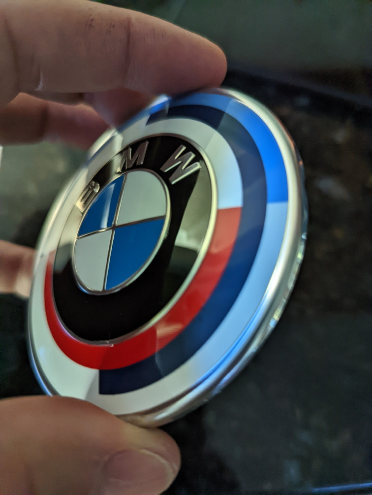 Amazon y BMW ganan en España una demanda conjunta contra falsificadores de accesorios