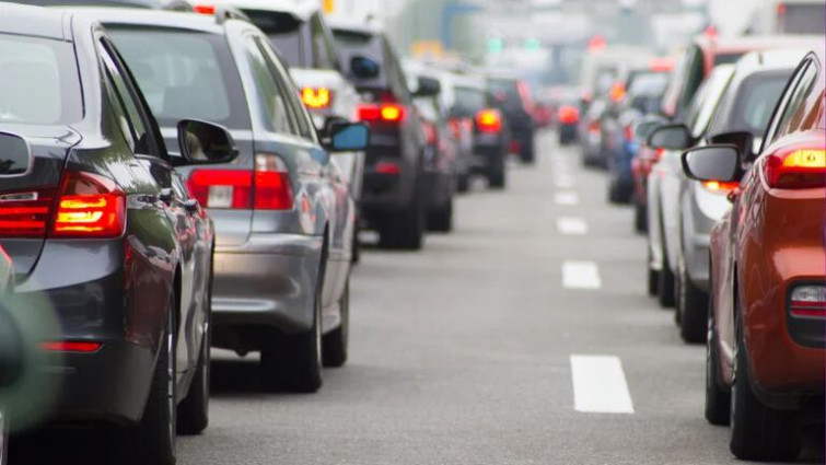 El eléctrico se desinfla como primera opción de quienes quieren cambiar de coche