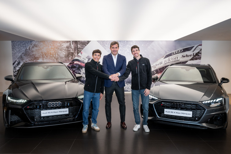 ​¿Quieres saber qué coches de calle eligieron los hermanos Márquez?
