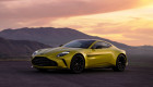 Presentado el nuevo Aston Martin Vantage que llega con una imagen más deportiva y un V8 de 665 caballos