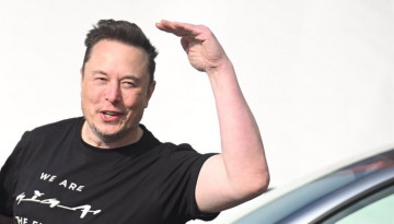 Elon musk 07 tesla