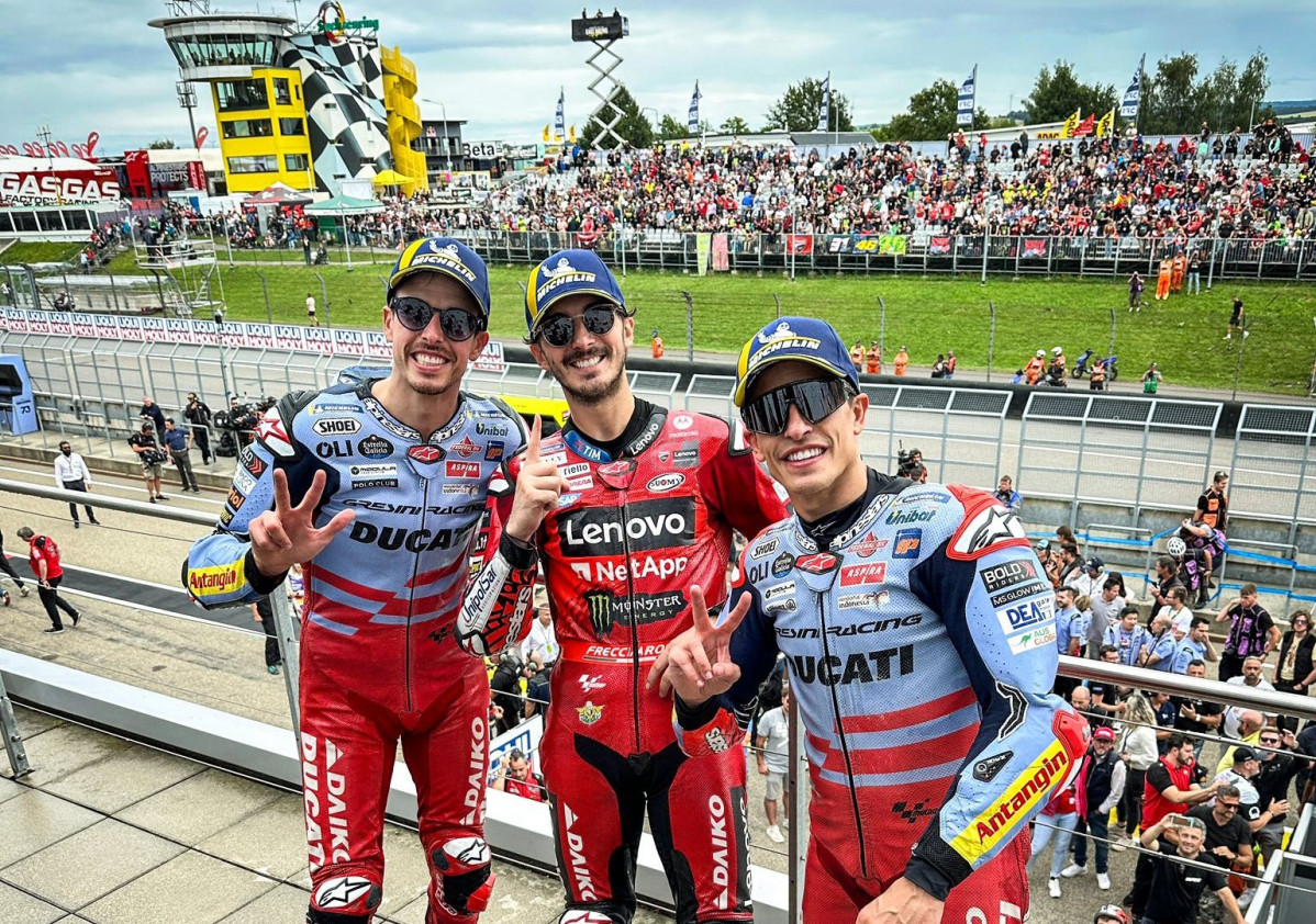 Motogp. ALEMANIA podio carrera pecco. alex y marc marquez
