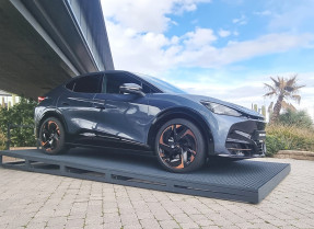 Cupra celebra su séptimo aniversario con el lanzamiento de la versión Endurance del Tavascan