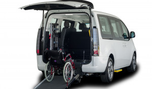 Nuevo Hyundai Staria HEV adaptado, para personas con movilidad reducida