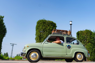 Así ha cambiado viajar en coche en 60 años