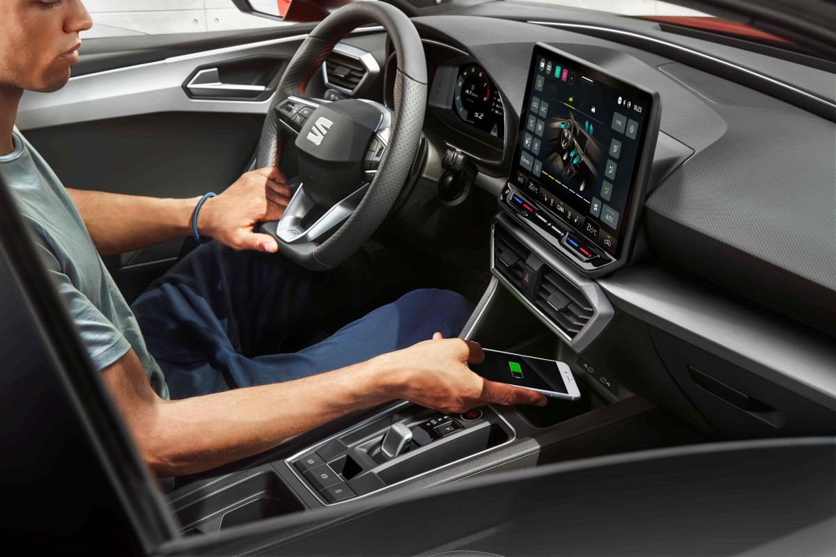 Seat León tecnología. conectividad