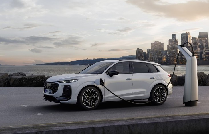 21. audi q3 e hybrid